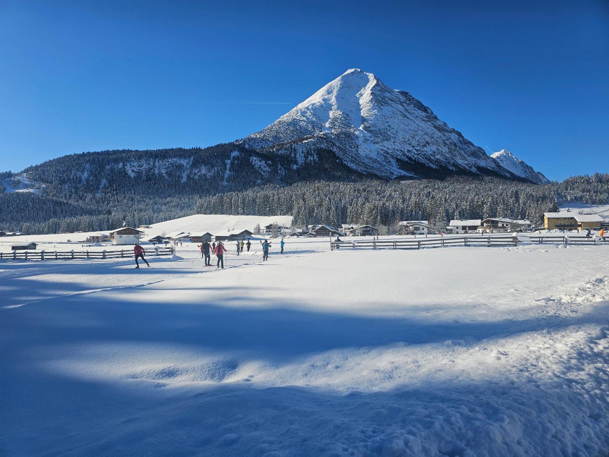 Alpenlandhaus Menardi Seefeld no Tirol Exterior foto